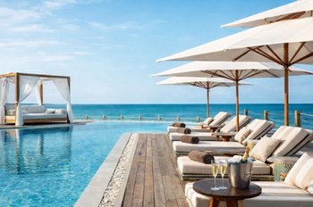 5 Best Luxury Beach Clubs in Athens: The Elite Ranking