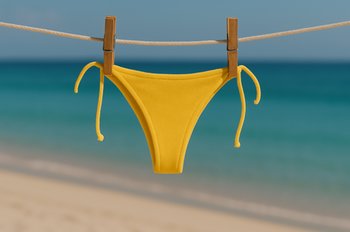 Nudism in Greece: Top Nude Beaches, Laws, Resorts and Must-Know Travel Tips